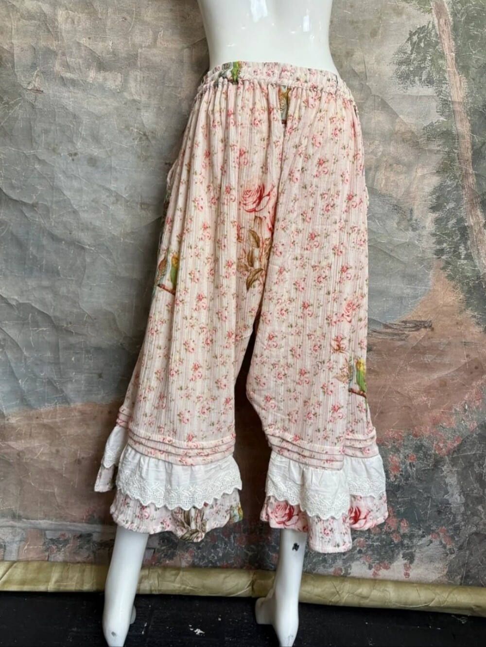 Magnolia Pearl Style The Carmella Bloomers by Indi & Sai - One Size - Picture 11 of 14